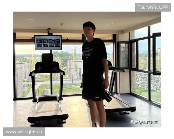 杨瀚森训练完直接去吃五块钱的盒饭，这反差谁懂啊