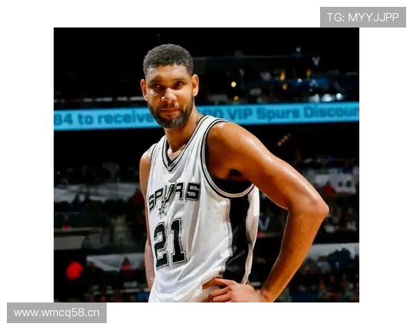 蒂姆·邓肯背打提升低位效率，对比诺维茨基高位拉开